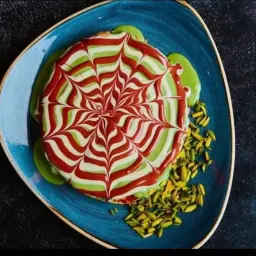 بان كيك صوص الفستق